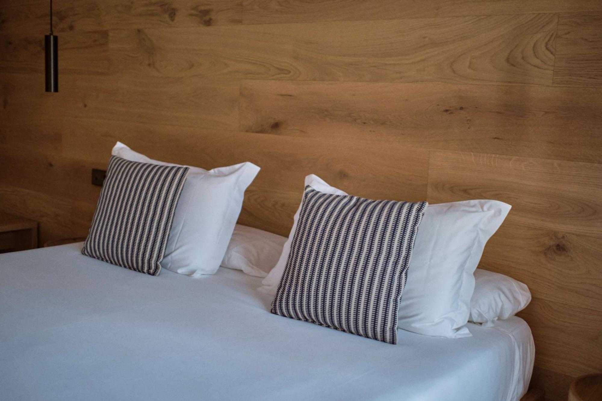 פלאיה דה מורו Las Gaviotas Suites Hotel & Spa מראה חיצוני תמונה