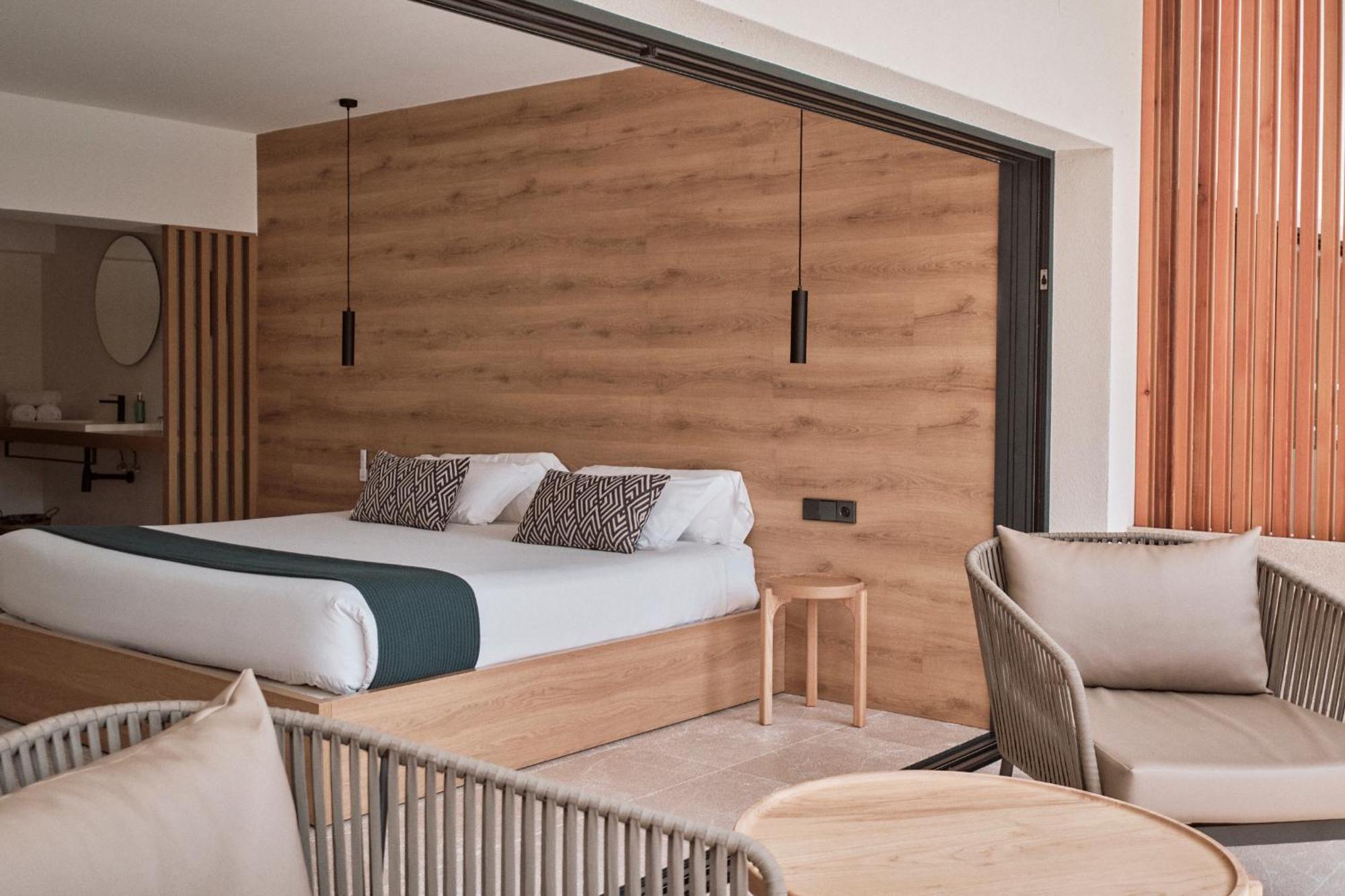 פלאיה דה מורו Las Gaviotas Suites Hotel & Spa מראה חיצוני תמונה